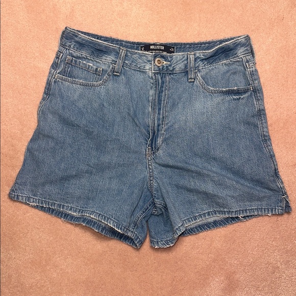 Hollister Pants - Hollister 100% Cotton Ultra High Rise 90s Denim Shorts Slightly Distressed